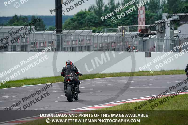 donington no limits trackday;donington park photographs;donington trackday photographs;no limits trackdays;peter wileman photography;trackday digital images;trackday photos